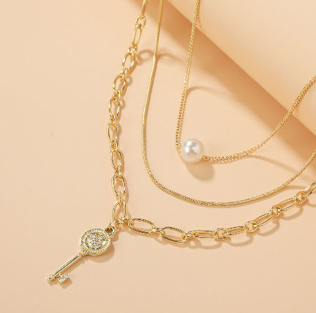 Hot Sale Fashionable Necklace Multi-Layer Shape Necklace Jewelry In Stock Wholesaler supplier
