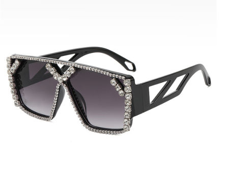 Fashion sunglasses Unisex diamond-studded large frame UV-resistant 2022 new outdoor beach high-end supplier