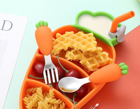 Carrot Baby Suction Silicone Dinner Plate Dish Divided Plates Set Kids Baby Silicone Dinnerware Set supplier
